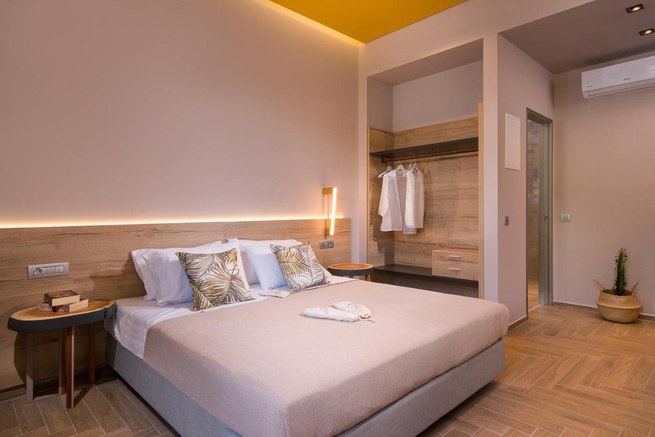 Aparthotel On The Rocks Theologos  Exterior foto
